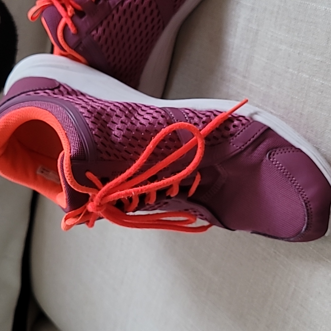 Vionic Running Shoe